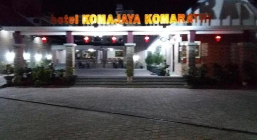 Komajaya Komaratih Hotel Tawangmangu Ngoại thất bức ảnh